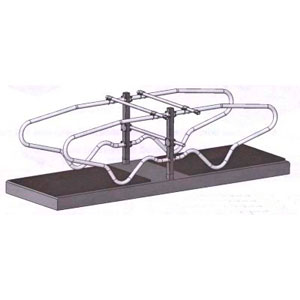 Выгнутый стойловый бокс-разделитель