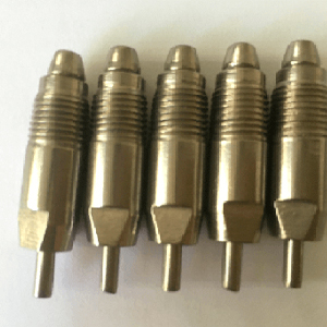 Коёндор үчүн эмчек учтарын ичүүчү идиш